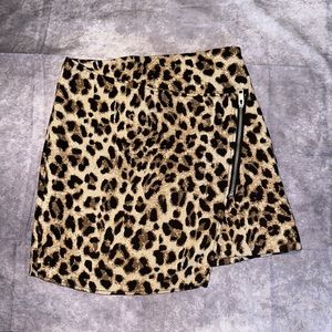 Leopard print Asymmetrical skirt